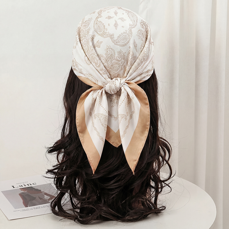 Vintage Beige Paisley Print Sq - огляд і ціна Ascot Neck Scarf
