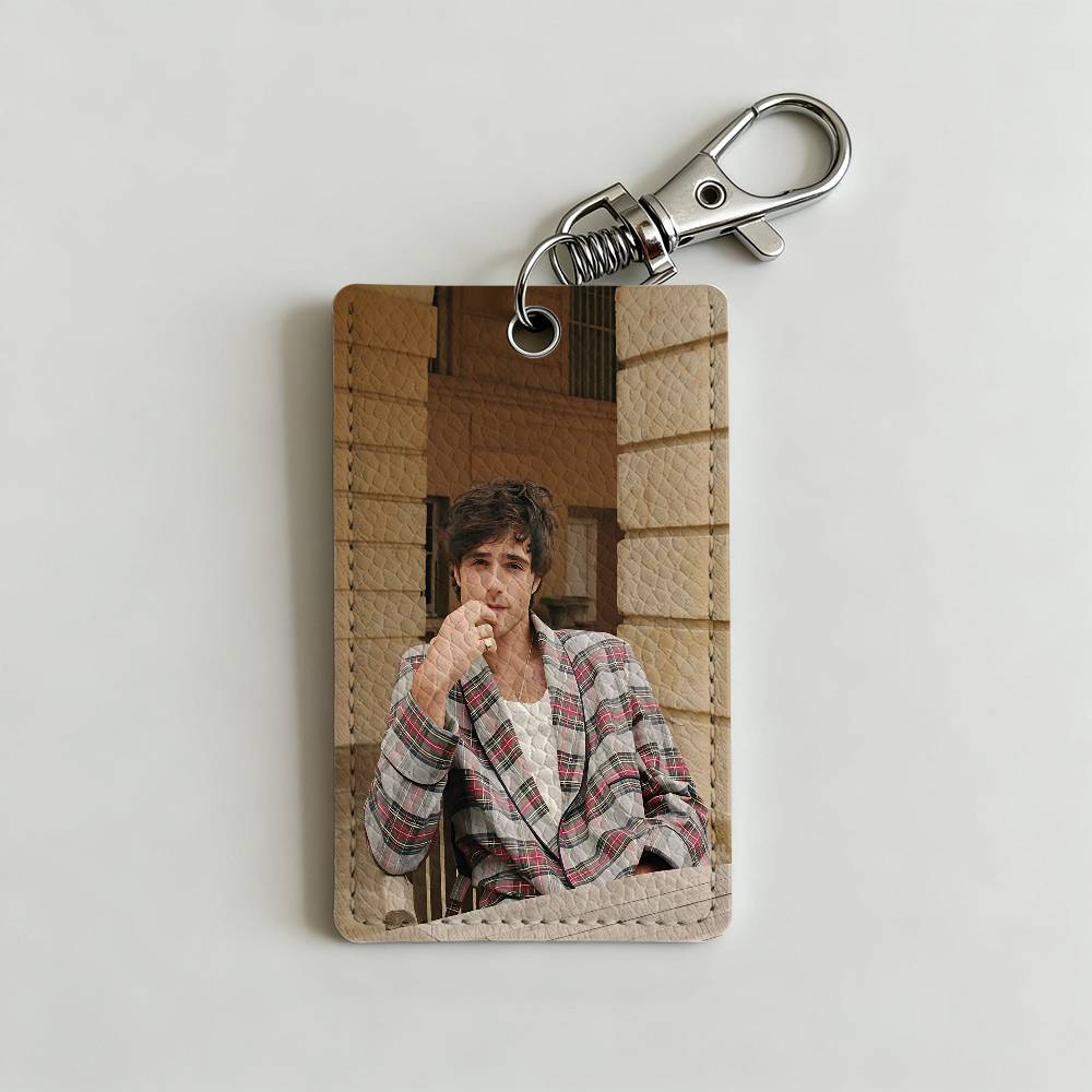 Actor J-Jacob Elordi Card Hold - огляд і ціна Lanyard Badge Holder