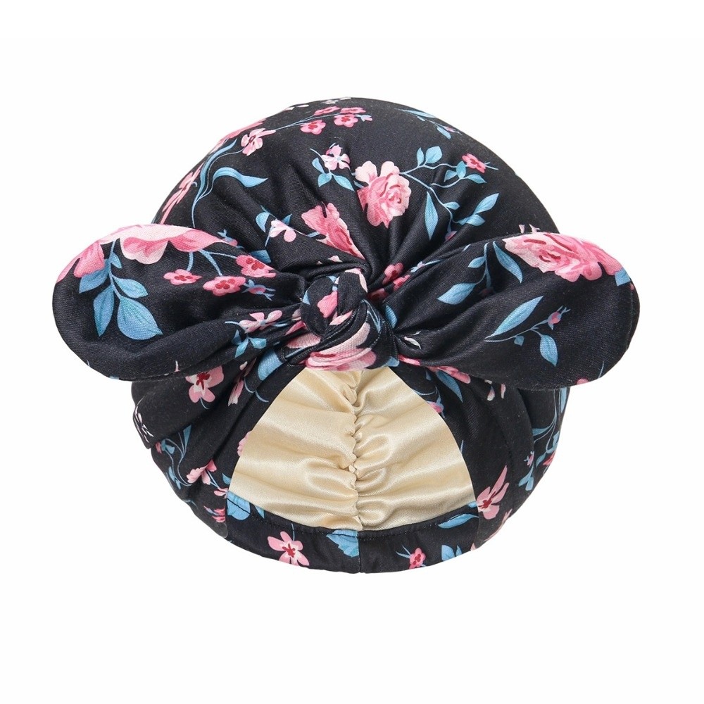 Satin Lined Bandana Turban Hat - огляд і ціна Bow Tie Pre Tied